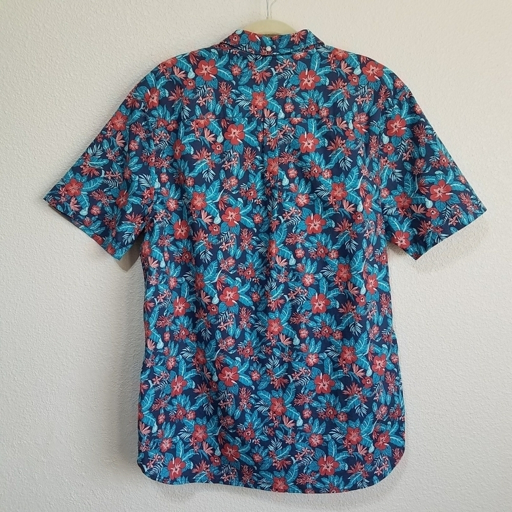 Chubbies Hawaiian Print Shirt - Picture 2 of 8